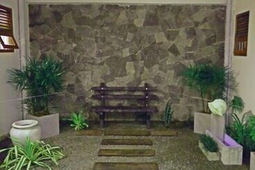 Отель Ocean Bay Surf Resort Weligama