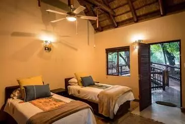 Hôtel The Island River Lodge
