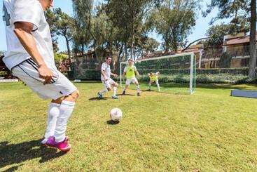 هتل Robinson Camyuva   Adults Only