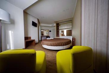 客栈  Grand Hotel Del Lago