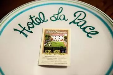 ホテル La Pace