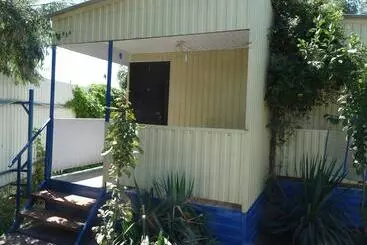 Majatalo Guest House Delfin