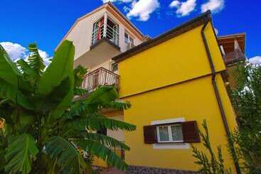 דירות לתיירים Apartment Antonio 721