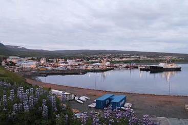 هتل Húsavík Cape