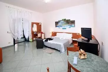 The Stunning B&b