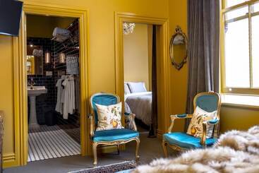 The Royal Hotel Featherston   Boutique