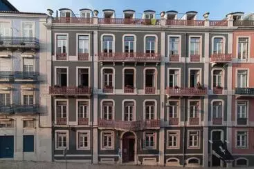 پانسیون Lisbon Cheese & Wine Suites
