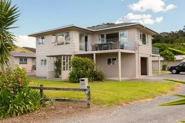 Turistihuoneistot Waitangi Beach House