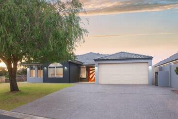 관광객 아파트 Geographe House