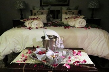 بنسيون The Stables Guest House