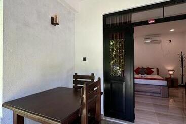 Pensionat River Breeze Villa Bentota