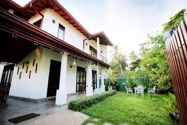 Pensión River Breeze Villa Bentota