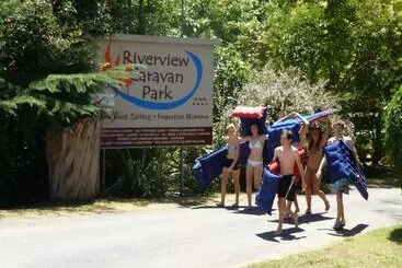 Maison Riverview Caravan Park