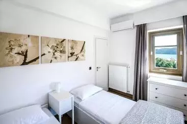 Turistihuoneistot White Villas