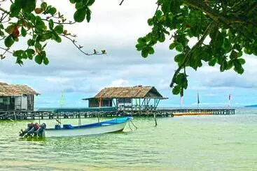 Pensió Waiwo Dive Resort