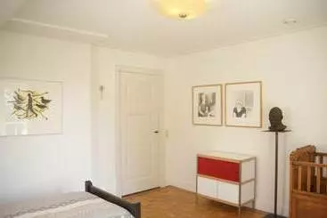 آپارتمان‌های توریست‌ها Villa Aberson