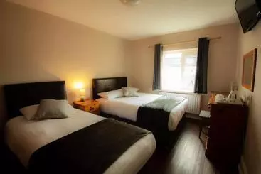 Hotel Mcsorleys Bar And Nightclub