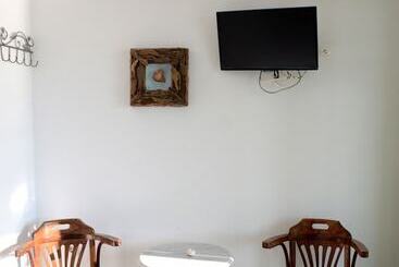 Turistlägenheter Kontseta Guesthouse