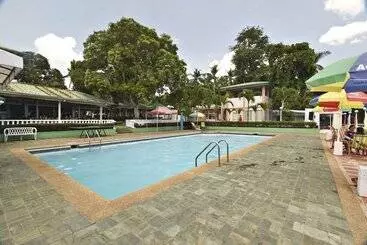 Hôtel El Pueblo Rhizort