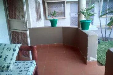 Delina Cottage Diani