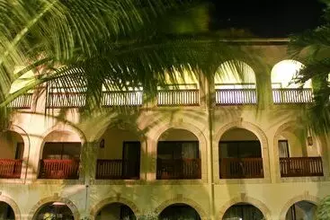 Hotel Lotfa Resort Diani