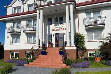 ベッドアンドブレックファースト La Residence Kasandra