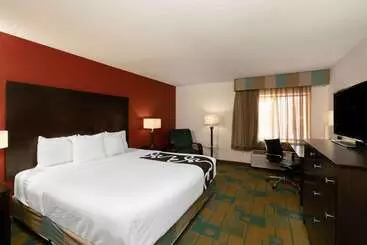 هتل La Quinta By Wyndham Nashville Airport
