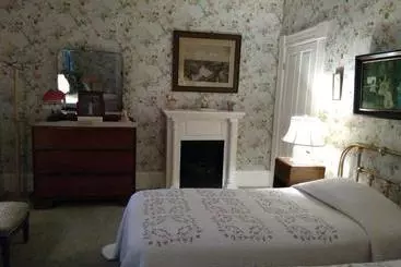 Aamiaismajoitus (B&B) Couture Farm At Millstone Hill