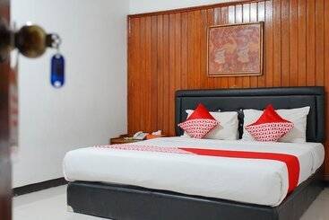 酒店 Oyo 1333 Wisata