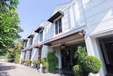 ホテル Akash By Dbi