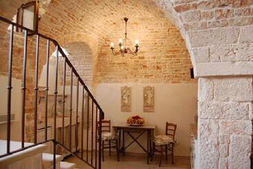 پانسیون La Cantina