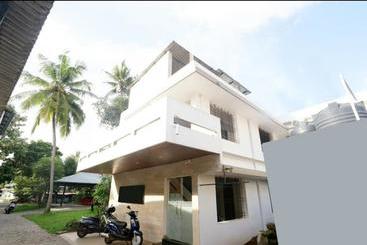 Vandrarhem Thomson Garden