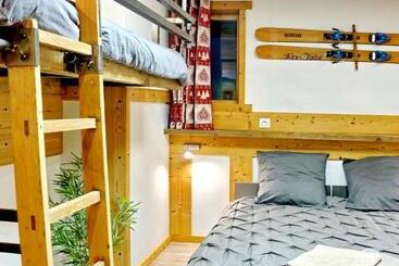 Chalet Hotel La Tuviere Bike Inn