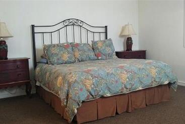 بنسيون Dogwood Springs Lodgings