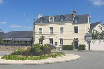 ホテル Hôtel L Espérance Vitré
