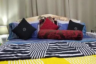 Deans Bed And Breakfast