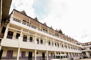 Spot On 44566 Hotel Gautam Park