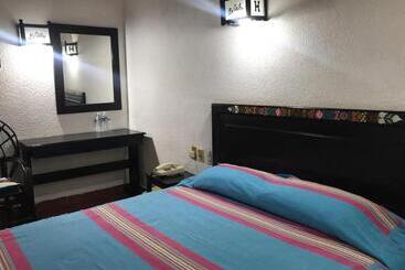 בית מלון כפרי Yaxche