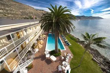 Hotelli Cliff House Inn