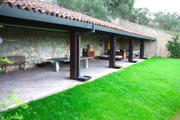 پانسیون Villa L Oliveta