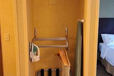 בית מלון כפרי Wingate By Wyndham Kittanning