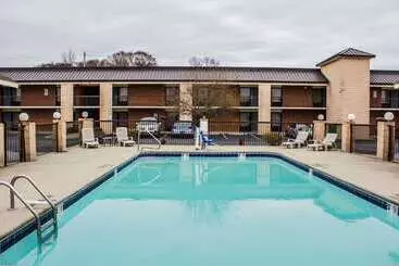 هتل Quality Inn Kinston Hwy 70