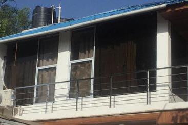 Aparthotel Condo Hotel A Unit Of Rajvihar