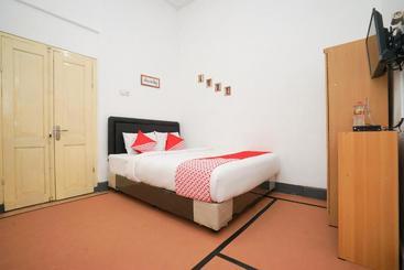 Panzió Guest House Brak