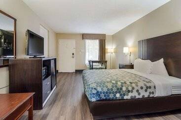 فندق Econo Lodge South