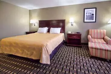 هتل Quality Inn Moore Oklahoma City
