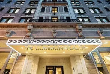 호텔 The Commonwealth