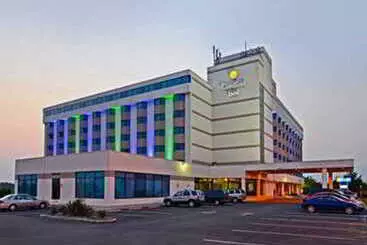 فندق Travelodge By Wyndham Absecon Atlantic City