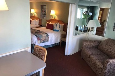 فندق على الطريق The Corsair & Cross Rip Oceanfront