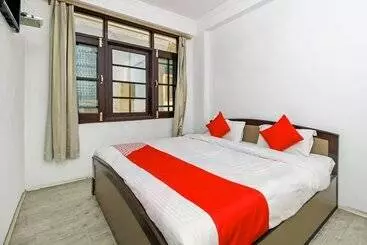 City Star Hotel & Restaurant